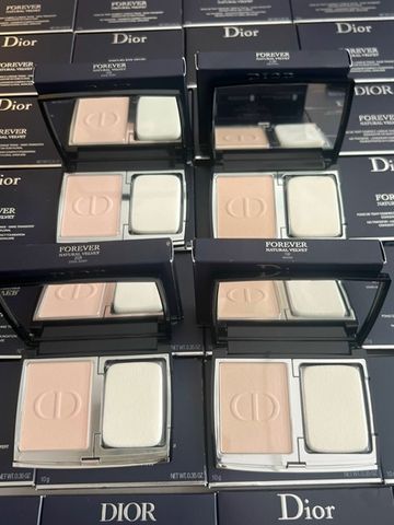 Phấn Phủ Dior Forever Compact Velvet 0N – lớp nền mịn lì tự nhiên