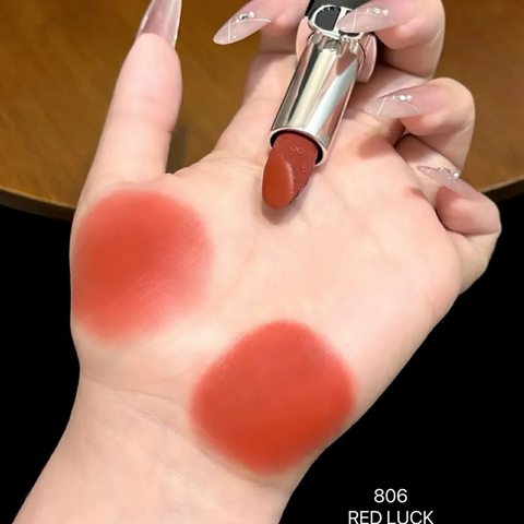(Cao cấp)Son Dior Rouge Dior Couture Lip Velvet Limited Edition New Years 2026 806 Red Luck Màu Đỏ Nâu Gạch Chính hãng