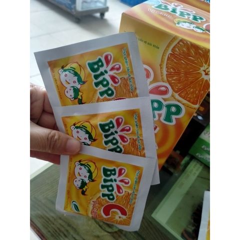 Viên ngậm vitamin C Bipp vị Cam hỗ trợ tăng cường sức đề kháng, bảo vệ thành up mạch gói/10 viên