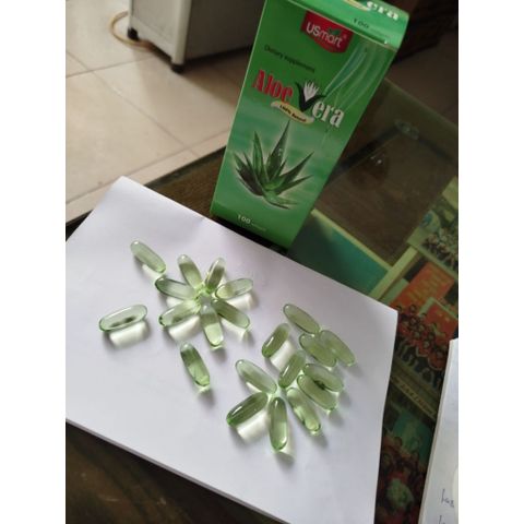 Lô Hội Aloe Vera 100% natural lọ 100 viên giúp chống oxy hoá,dưỡng ẩm cho da,giúp da mềm,sáng, mịn,hộ trợ tiêu hoá