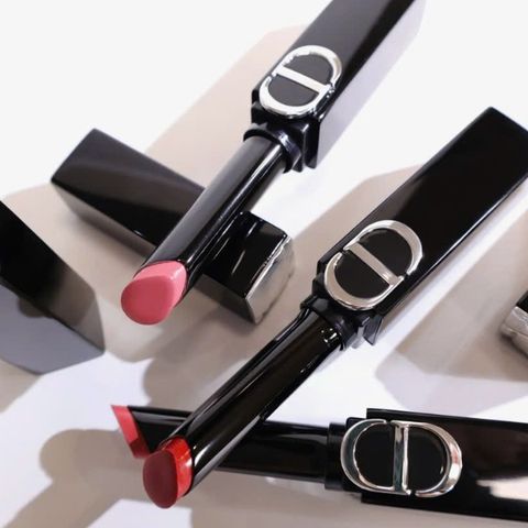 (Màu 226 Hồng Đỏ) Son Môi Dior Rossetti Rouge Dior On Stage Slim Lipstick - 226 Daring Blush Chính Hãng