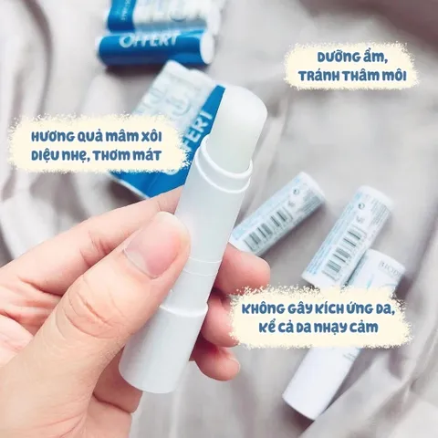 Son dưỡng môi Bioderma Atoderm Levres Stick dưỡng mềm môi khô nẻ