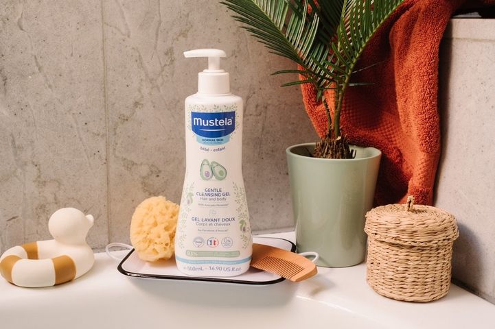 Gel Tắm Gội Mustela Cho Da Thường 500ml - Sữa Tắm Gội Dịu Nhẹ, Dưỡng Ẩm Tự Nhiên, Cho Trẻ Sơ Sinh