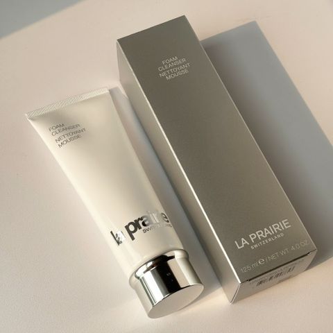 (Chai 125ml) Sữa Rửa Mặt La Prairie Foam Cleanser (Làm Sạch Sâu Trong Lỗ Chân Lông) Chính Hãng