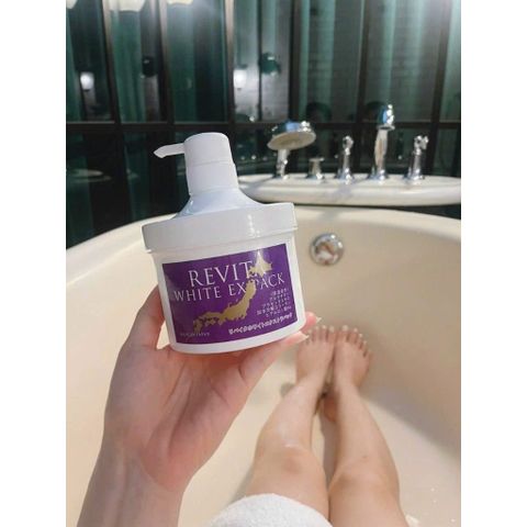 Ủ trắng da body Revita White Ex Pack (500g) – Nhật Bản