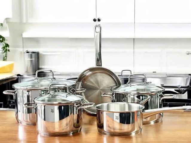 Bộ nồi WMF ASTORIA 5 món (3 nồi, 1 quánh, 1 chảo 20cm)