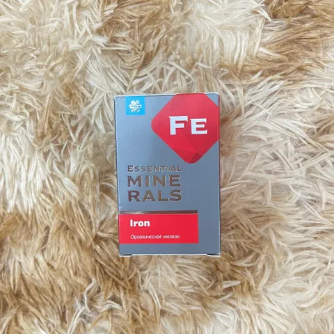 Thực phẩm Siberian Wellness Iron sắt, Hỗ trợ tạo máu, giúp chuyển hóa năng lượng, Hộp 60 viên