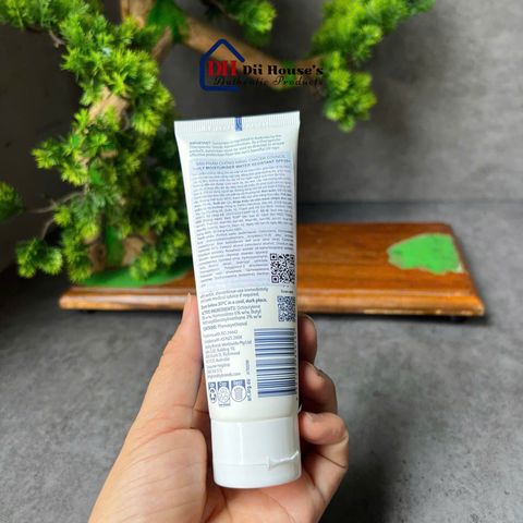 [Nhập khẩu] Kem Chống Nắng Dưỡng Ẩm & Chống Nước Dành Cho Da Mặt Cancer Council Face Day Moisturizer Water Resistant Matte Finish SPF50+ UVA-UVB 75ml.