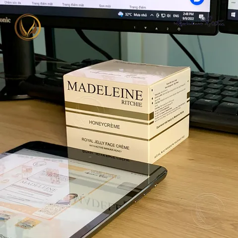 Kem dưỡng sáng da sữa ong chúa Madeleine Ritchie Royal Jelly Face Creme 100ml