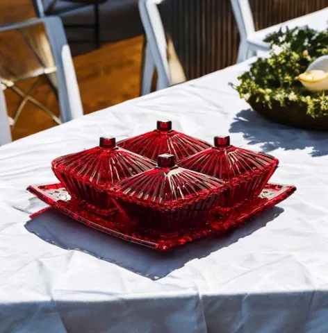 SET 4 THỐ KÈM KHAY PHA LÊ SILVER