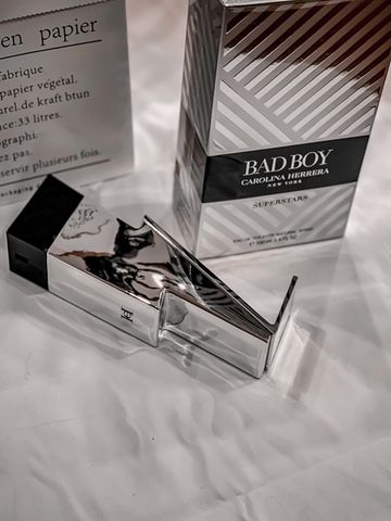 Nước hoa Carolina Herrera Bad Boy Super Stars Eau De Toilette 100ml tester nam mạnh mẽ 655397