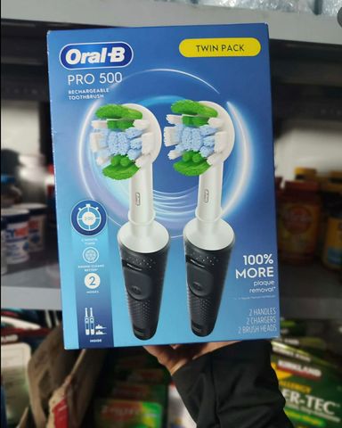 Bàn Chải Điện Oral-B Pro 500 - Công Nghệ Làm Sạch 2D Action, 2 Chế Độ Làm Sạch Sâu & Răng Nhạy Cảm 657073