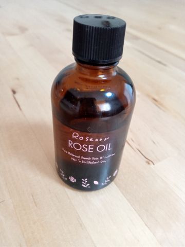 Tinh dầu hoa hồng Rosenoa 60ml - Dưỡng ẩm da và tóc