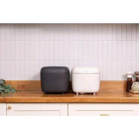 Nồi Cơm Điện Tử Zojirushi NL-EAQ10-BA dung tích 1L, Bảo hành 3 năm chính hãng