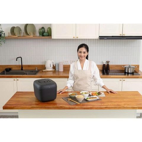 Nồi Cơm Điện Tử Zojirushi NL-EAQ10-BA dung tích 1L, Bảo hành 3 năm chính hãng