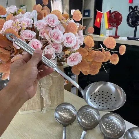 MUÔI THỦNG, VỚT LẨU INOX CHOCKMEN SIZE 12CM