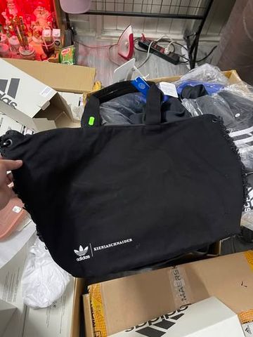 TÚI SHOPPER Adidas IJ7480 38 x 33 x 12 cm – túi xách tiện lợi