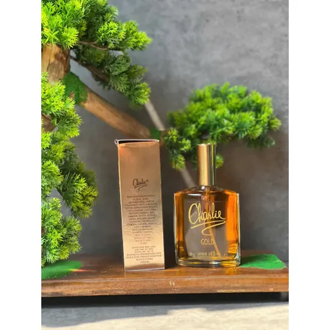 Thanh lí hộp móp Nước hoa Charlie Gold EF 100ml