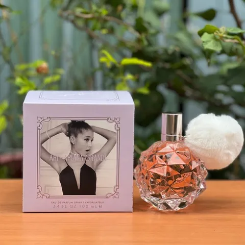 Nước hoa nữ Ariana Grande Ari 100ml 659521