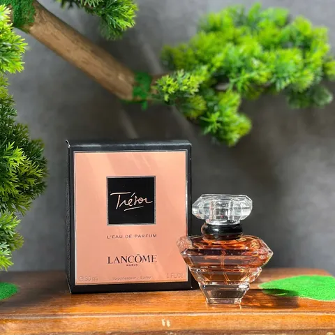 Thanh lí chai đã mở nilong Lancome Tresor 30ml 659536