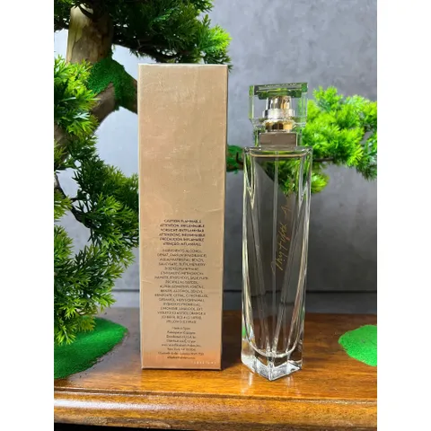 Thanh lí chai đã mở nilong Nước Hoa Nữ Elizabeth Arden My Fifth Avenue Eau De Parfum EDP 100ml