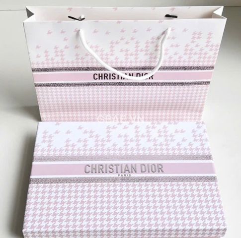 (Hàng công ty) Set nước hoa mini DIOR 16pcs x 7.5ml Chính hãng