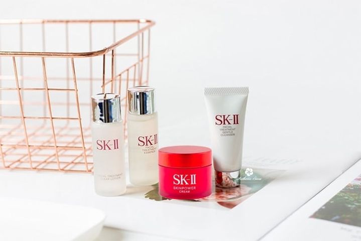 (4 Món) Set Dưỡng Da SK-II Pitera Youth Essentials Mini (Sữa Rửa Mặt 20g, Essence 30ml, Lotion 30ml, Kem Dưỡng Airy Crea
