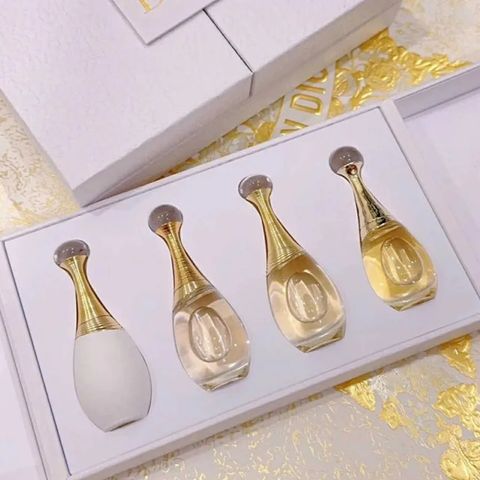 (4 Chai) Set nước hoa DIOR J'adore 4x5ml Limited Edition Tòa Tháp Chính Hãng