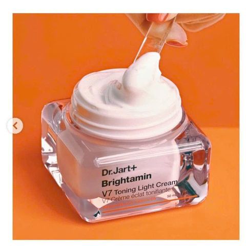 Kem Dưỡng Ẩm Dr.Jart+ V7 50ml - Giải Pháp Làm Đều Màu Da, Cấp Ẩm Dưỡng Chất Cho Làn Da Rạng Rỡ