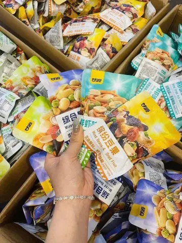 Hạt Dinh Dưỡng Mix Đậu và Trái Cây Sấy Khô Kam Yuen 1kg - Giàu Dưỡng Chất Cho Sức Khỏe