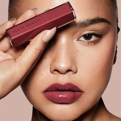 (Màu Hồng Nude) Son bóng Gloss Bomb Stix High-Shine Gloss Stick Is it Fussy Chính Hãng