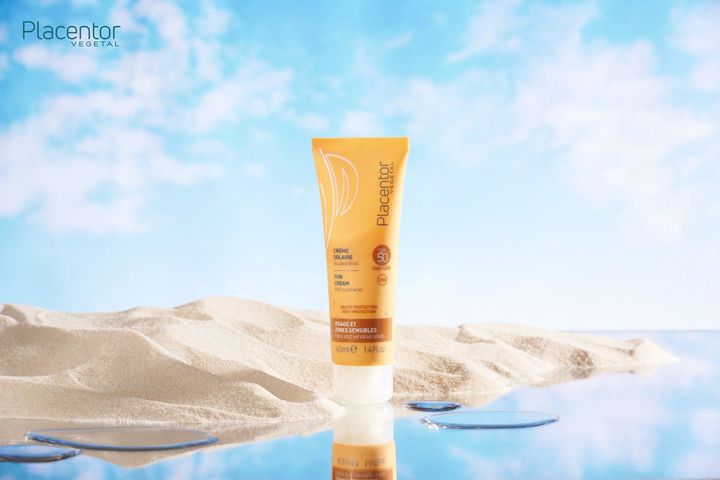 Kem Chống Nắng Placentor Vegetal Sun Cream Spf 50 Uva-Uvb Face And Sensitive Areas