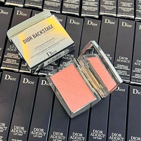 Phấn má Dior Backstage Rosy Glow 003 Pearl – tạo hiệu ứng hồng