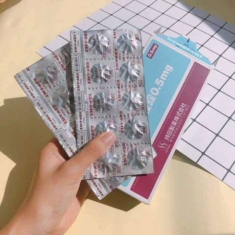 Viên đặt Estoril 0.5mg – hỗ trợ vệ sinh