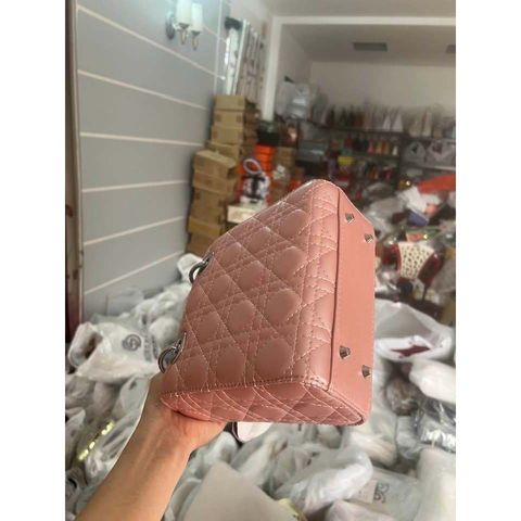 (HÀNG ĐẸP) - Túi vuông da lì khóa bạc 2 size, 2 box (box carton và box hộp) tặng kèm charm ngôi sao, thích hợp làm quà