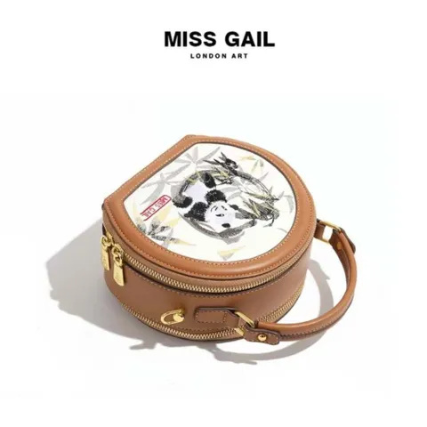 (Hàng V.I.P LIMITED) - Túi xách tròn MISS GAIL thêu gấu trúc phong cách đặc biệt phiên bản giới hạn