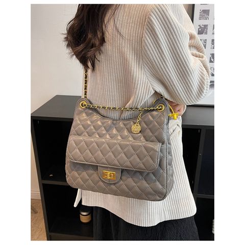 (HÀNG ĐẸP) - Túi Form Dáng Công Sở, Túi Khóa Xoay Bản To Dây Xích Hoa Trà, Túi Size 30*15*10CM