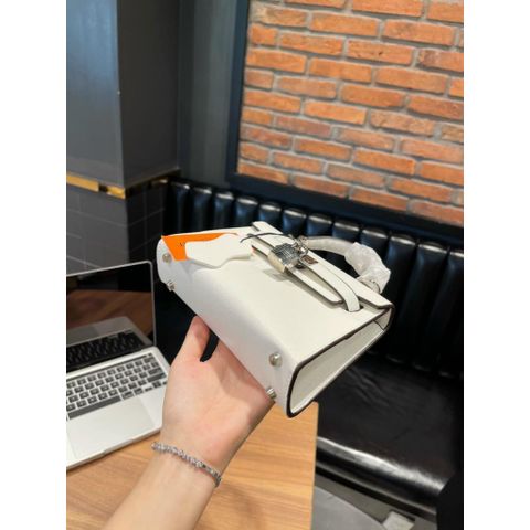 (FULL BOX/ NO BOX) - Khóa Bạc - Túi xách Nữ da xước khóa bạc tag size 19 đủ màu