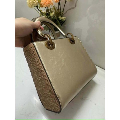(LIMITED) - Túi xách Nữ dáng vuông đính Kim Tuyến Vàng Size 20 Sang Trọng