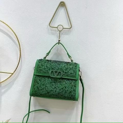 2025 Mới Châu Âu và Mỹ retro mini kim cương đính kim cương nóng túi xách lật che vai đeo chéo dây chuyền nữ