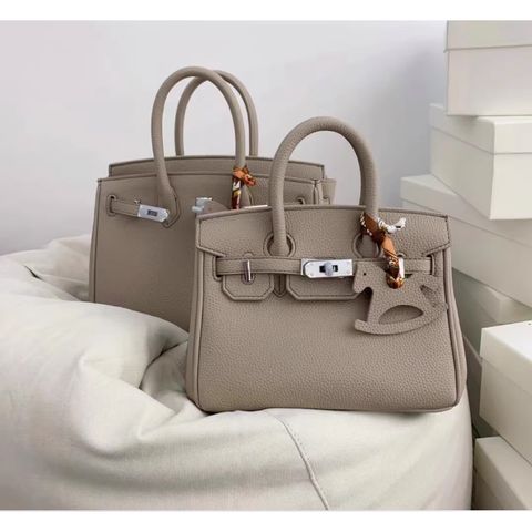 Túi Xách Nữ Sz20 và 25 Da Mềm Trẻ Trung Có Dây Đeo - Hàng QCCC - Kèm Charm Ngựa Mỏng