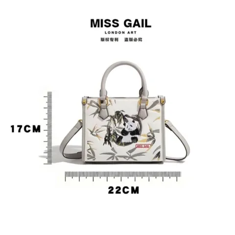 (Hàng V.I.P LIMITED) - Túi tote thêu Gấu Trúc tinh tế MISS GAIL