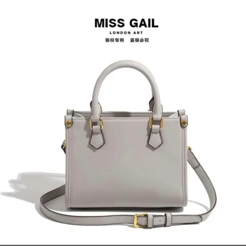 (Hàng V.I.P LIMITED) - Túi tote thêu Gấu Trúc tinh tế MISS GAIL