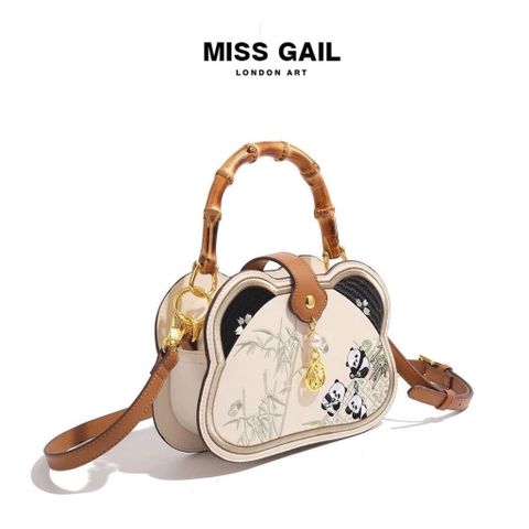 (Hàng V.I.P LIMITED) - Túi HONG KONG MISS GAIL thiết kế phiên bản giới hạn gấu trúc TRẮNG phối tay cầm bằng trúc