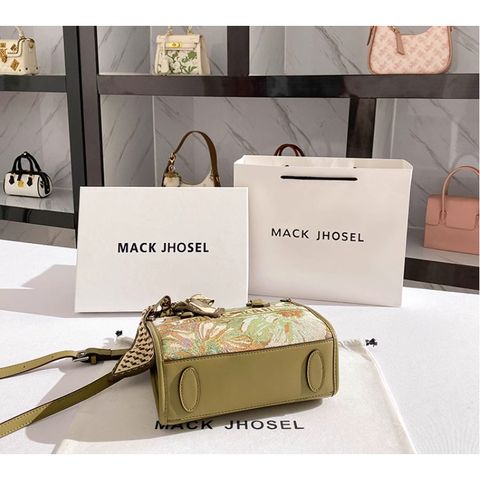 (Hàng V.I.P LIMITED) - Túi tote thêu hoa XANH tinh tế MISS GAIL sang chảnh tặng dây buộc nơ