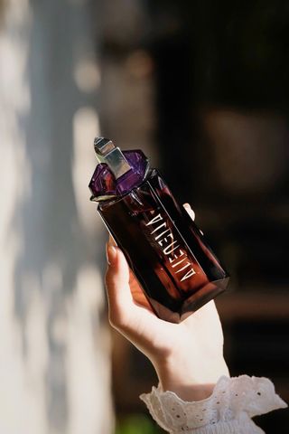 Nước Hoa Nữ Thierry Mugler Alien Eau de Parfum 10ml