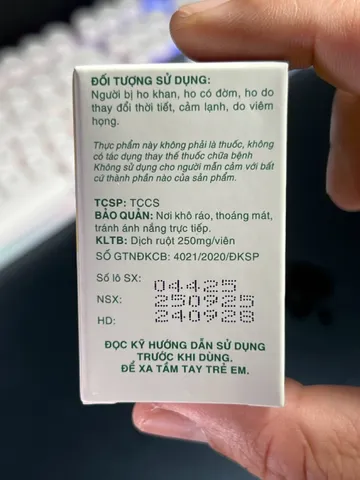 Eucaphor Hộp 40 viên nang mềm - Hỗ trợ thanh họng, hạn chế ho nhiều.