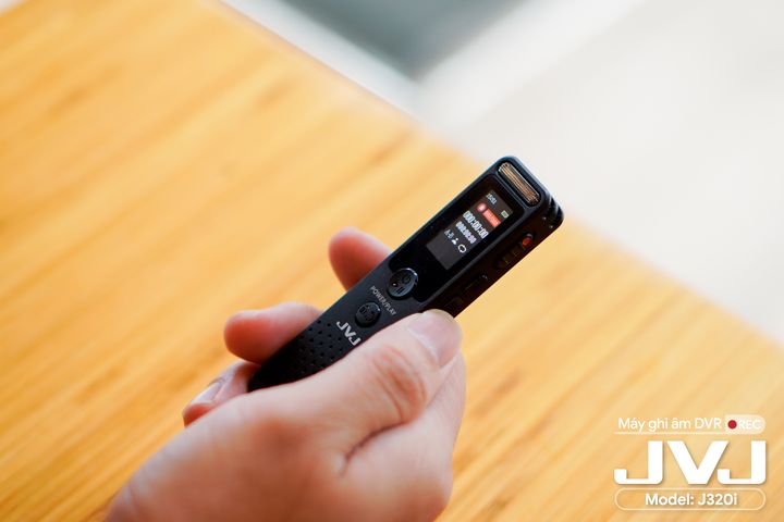 Máy Ghi Âm JVJ J320i 64GB Chính Hãng - Ghi Âm MP3, WMA, Thời Gian Pin 105 Giờ, Màu Đen, Kèm Cáp và Tai Nghe
