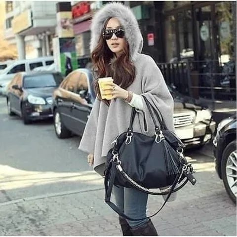 Áo choàng dạ ép phối lông kiểu dáng rộng