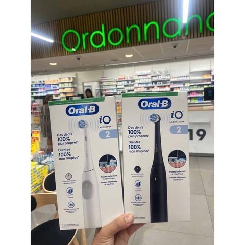 Bàn Chải Điện Oral B thế hệ mới IOS 2 BILL PHÁP
